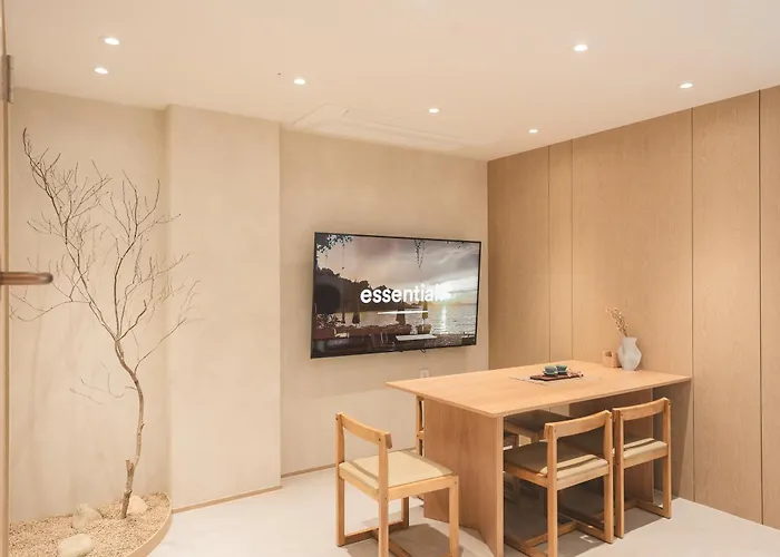 Apartment 락락樂樂,서면역 도보2분, 침대3개,6인 가능, 아이동반 가족여행,자쿠지 Busan